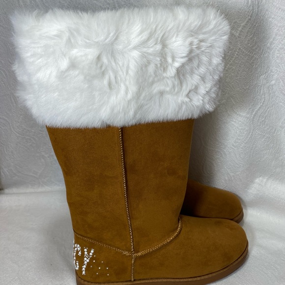 Womans Juicy Couture furry faux fur boots cognac brown BNWT NIB sizes 7-10 NWT - Picture 3 of 13